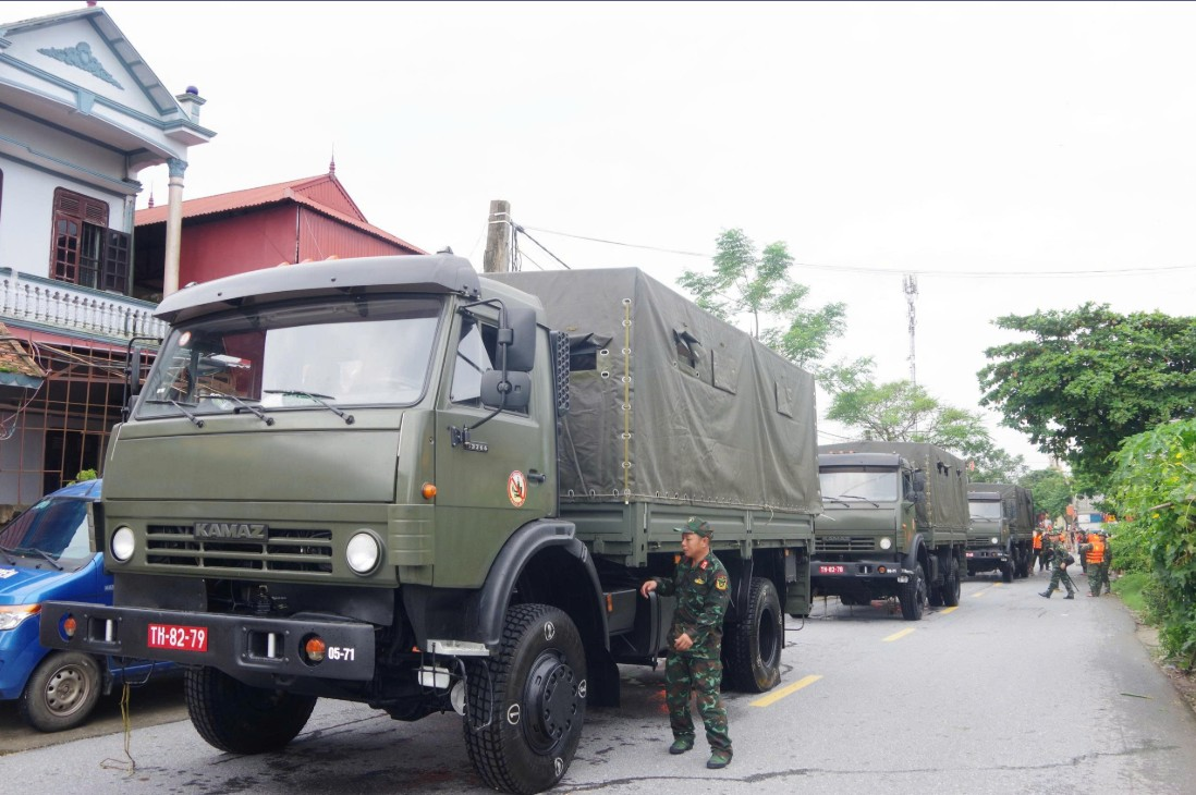 Nâng cao năng lực bảo đảm xe-máy, vận tải cho nhiệm vụ 